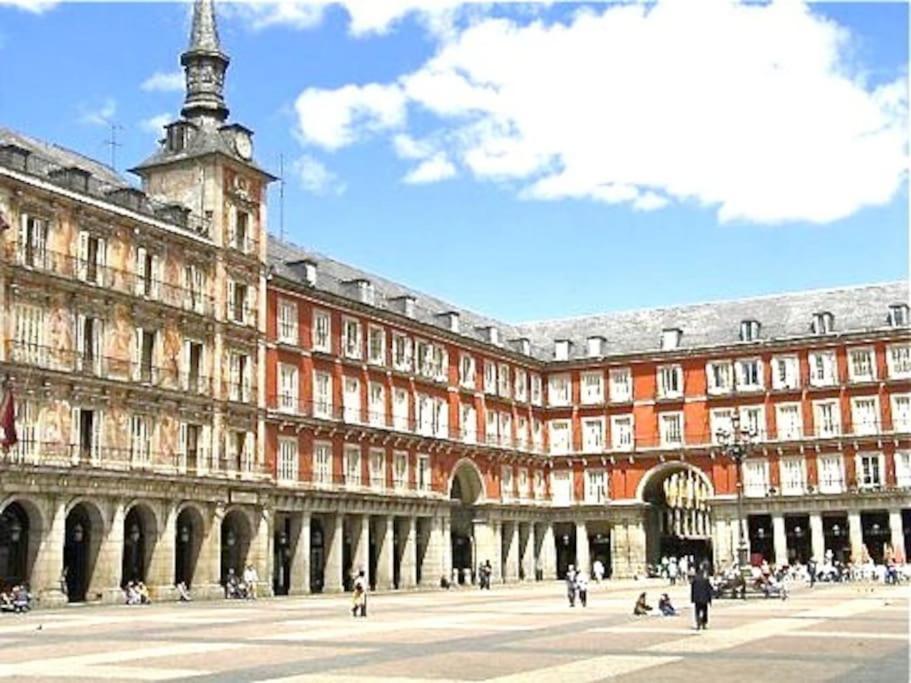 El Apartamento En Opera Palacio Real Madrid Exterior photo